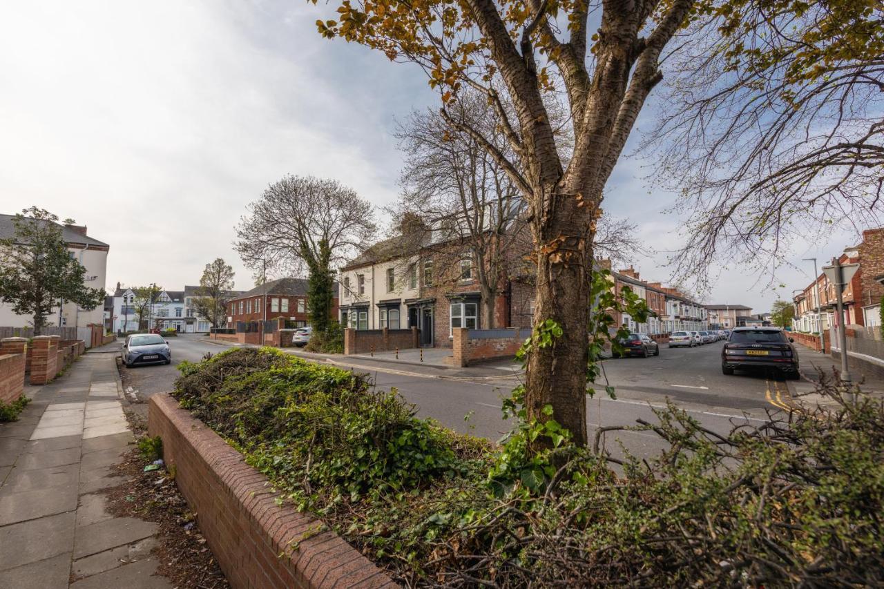 Stockton Town Centre Studio Apartments Free Parking And Wi-Fi Bagian luar foto
